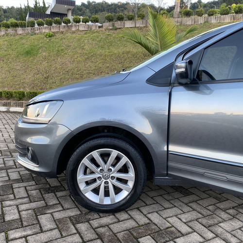Volkswagen Fox 1.6 MSI TOTAL FLEX CONNECT 4P MANUAL
