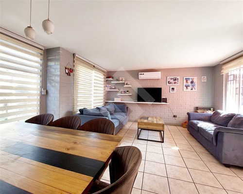Imagen 3 de 16 de Casa En Venta De 3 Dorm. En Maipú