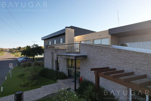 Imagen 7 de 18 de Venta | Inmejorable Lote Central En Altos De Campo Grande | Bayugar Negocios Inmobiliarios