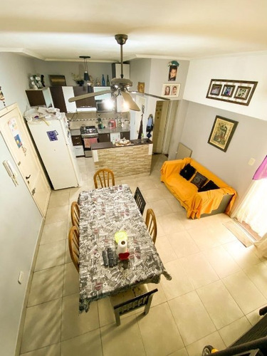 Imagen 4 de 14 de Departamento Tipo Casa En Venta Cond En Lanus Oeste