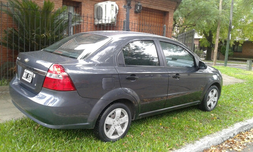 Chevrolet Aveo G3 2014 Gnc Permutaria No Logan Gol Sandero