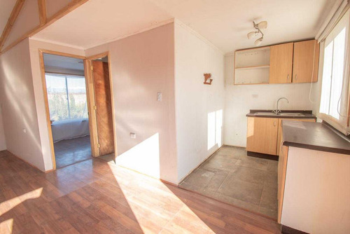 Venta Parcela Con 2 Casas (66317)