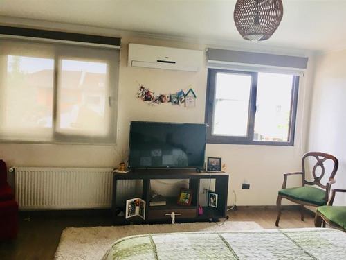 Imagen 9 de 20 de Casa En Venta De 4 Dorm. En La Reina