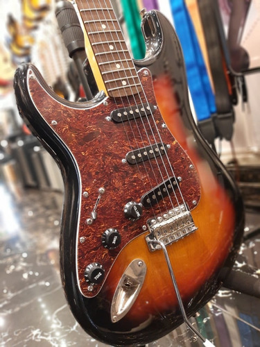 Imagen 5 de 8 de Guitarra Electrica Squier Strato Classicvibe 60 Zurda Outlet