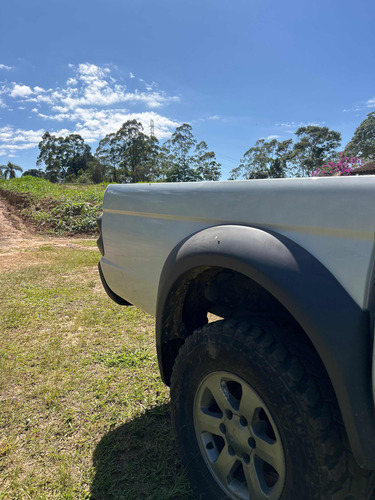 Mitsubishi L200 2.5 Outdoor Hpe Cab. Dupla 4x4 4p