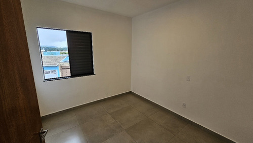 Casa Sobrado De 3 Quartos, Com Suíte