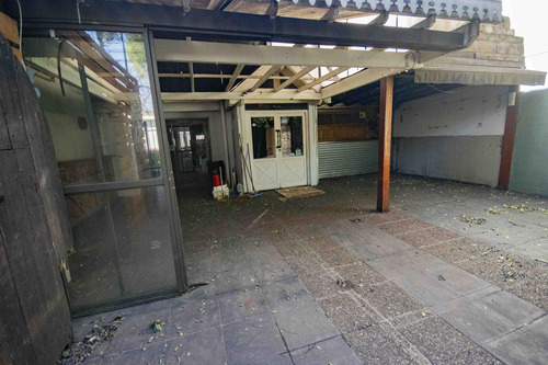 Terreno Comercial En Venta En Acassuso.