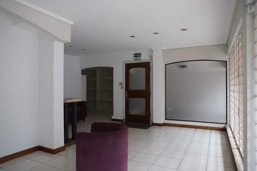 Imagen 14 de 16 de Excelente Chalet En Zona Plaza Mitre - Apto: Desarrollo / Vivienda / Profesional