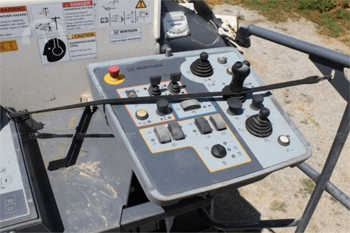 Imagen 3 de 11 de Recuperadora De Asfalto Wirtgen W200i 2016