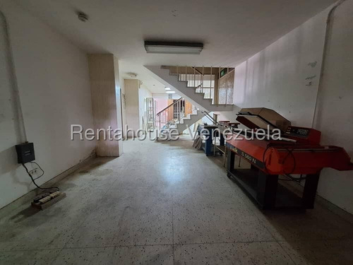 Casa Comercial En Venta Los Dos Caminos 25-24549. Jt