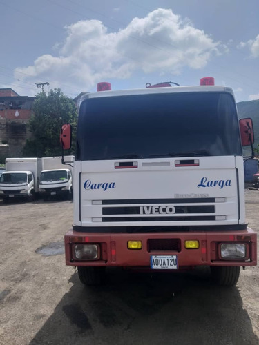 Imagen 2 de 9 de Iveco Euro Cargo