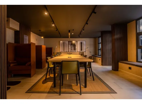 Arriendo Metro Republica / Abdon Cifuentes