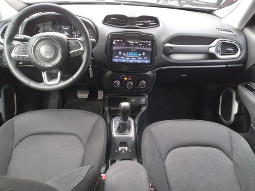 Jeep Renegade 1.8 Flex Aut. 5p