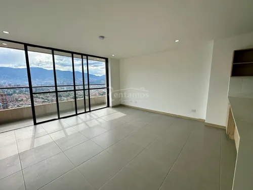 Apartamento En Arriendo En Loma De Las Brujas. Cod A776015