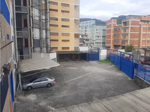 Caricuao Galpón En Venta