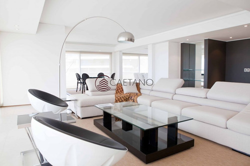 Imagen 6 de 24 de Penthouse En Venta Seis Dormitorios Y Servicio Frente Al Mar - Punta Del Este Brava