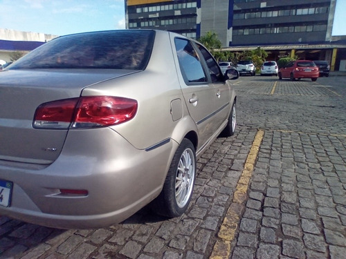 Imagem 2 de 5 de Fiat Siena Duallogic