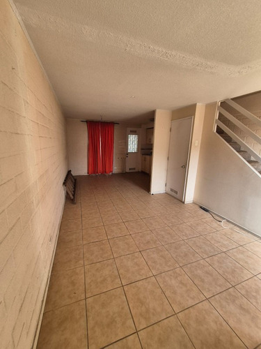 Excelente Casa 2 H+ 2 B + 3 Est