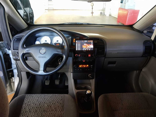 Chevrolet Zafira 2009 2.0 Elegance Flex Power 5p