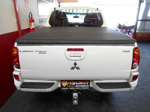 L-200 Triton Hpe Diesel 15 Troco Favorita Multimarcas