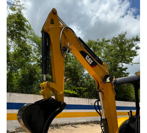 Miniexcavadora 303 Cat 2006 4000hrs Recién Importada