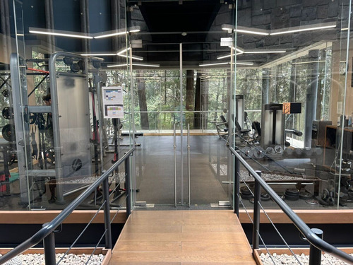 Bosque 6060, Departamento En Venta Con 3 Rec. Y 260 M2 De Construcción