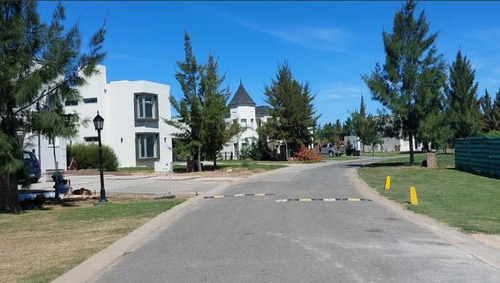 Lote En Venta En Principado Ciudad Náutica. Canning-san Vicente.