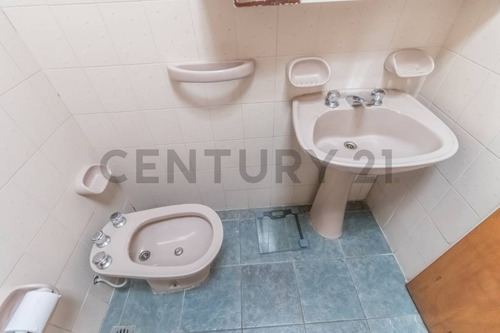 Venta Departamento En Duplex En Boedo
