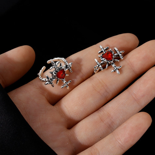 Anillos Góticos Con Forma De Corazón Con Apertura De Cristal