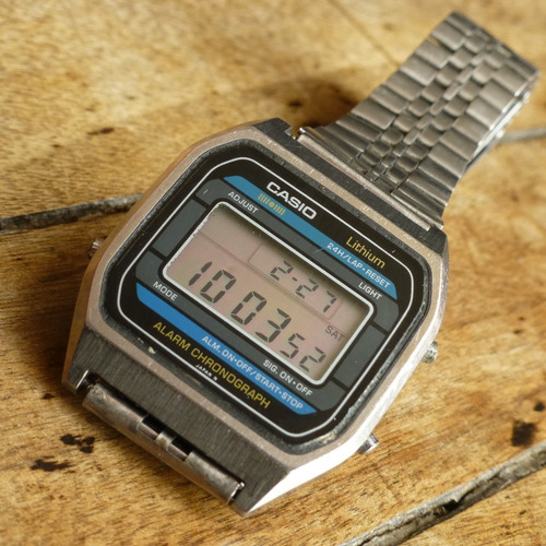 Casio Digital 80's Antiguo Cronógrafo Fecha Luz Rar 28221swt (Usado)