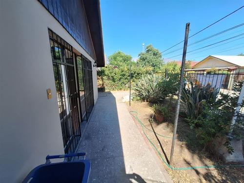 Casa En Venta De 8 Dorm. En Macul