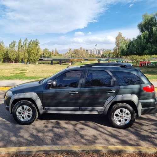 Imagen 8 de 11 de Fiat Palio 2009 1.8 Adventure Locker Impecable Permuto