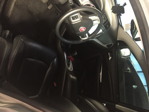 Imagem 4 de 7 de Fiat Freemont 2.4 Precision 5p
