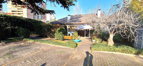 Sitio En Venta En Las Condes
