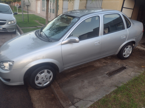 Chevrolet Corsa Classic Sedan 5p. 1.4