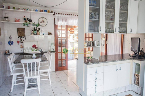 Imagem 24 de 29 de Casa Com 3 Dormitórios À Venda, 326 M² Por R$ 1.750.000,00 - Parque São Jorge - Florianópolis/sc - Ca1660