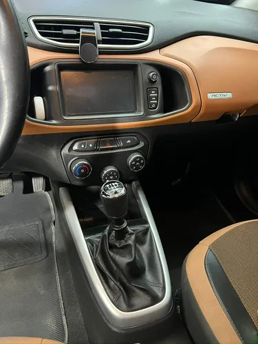 Chevrolet Onix 1.4 Active Hatchback 2018