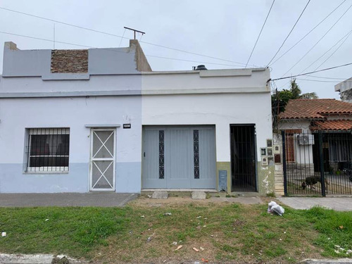 Departamento Tipo Casa En Venta En Bernal Oeste