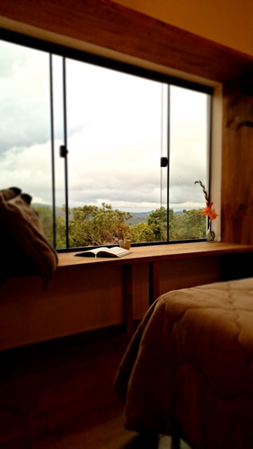 Refúgio Isolado Com Cachoeira, Vista Incrível, Casa Mobiliad