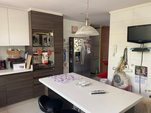 Casa 4 D + Escritorio + Servicio Colegios Lincoln Y Duna