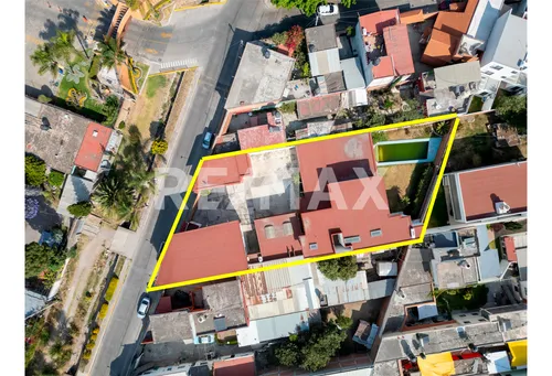 Venta De Casa Residencial Con Oficinas En San Pedro Cholula, Puebla.