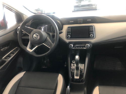 Imagen 5 de 15 de Nissan Versa Advance Cvt #05
