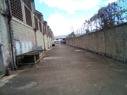 Imagen 3 de 14 de Galpón En Venta, Zona Industrial Corinsa Cagua. 0424383021 / 0424-3462883