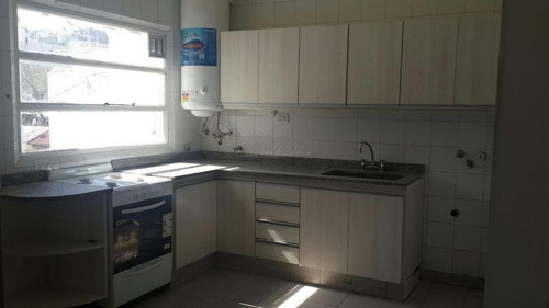 Imagen 2 de 11 de Departamento - Flores