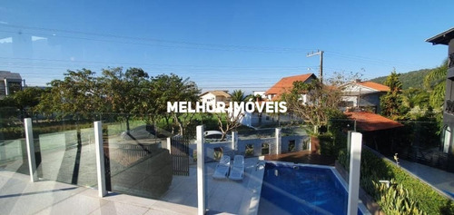 Casa Com 03 Suítes A Venda Na Praia De Taquaras Em Balneário Camboriú - 1717