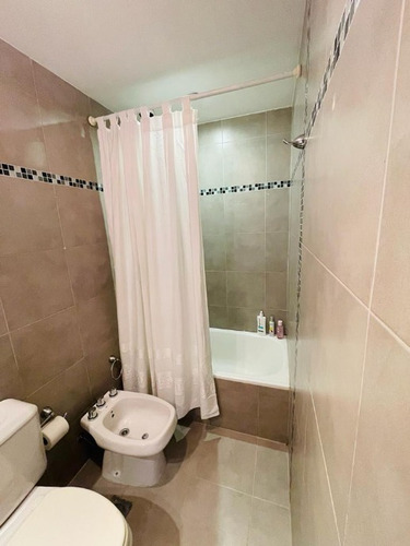 Imagen 12 de 14 de Departamento Tipo Casa En Alquiler En Barrio Parque
