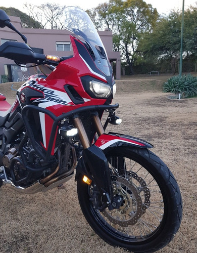 Imagen 13 de 23 de Honda Africa Twin Crf 1000 Dct Automática, Impecable.