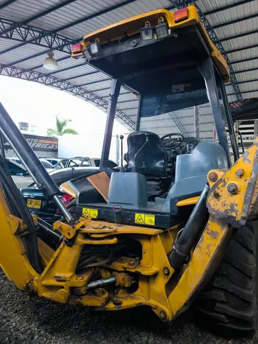 Retroexcavadora Cat 415d 2005