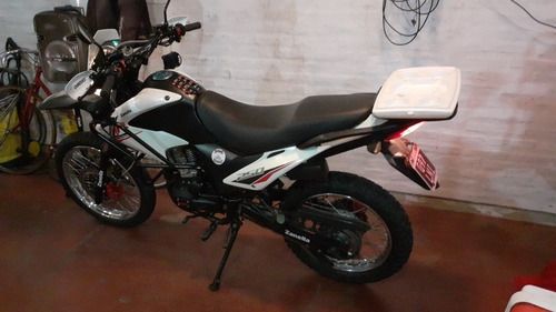 Imagen 5 de 6 de Zanella Zr 250 Lt 2016