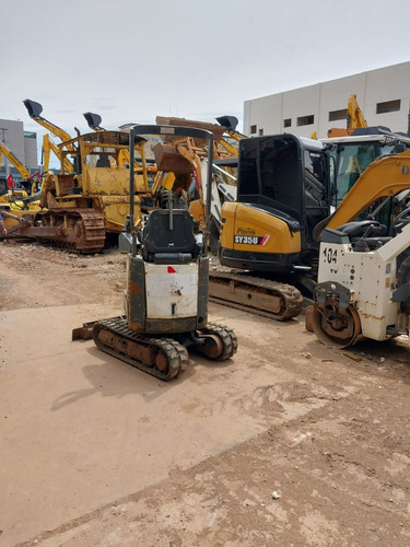 Mini Escavadeira Bobcat E418 2014 Borrachas 1175 Kg Repasse